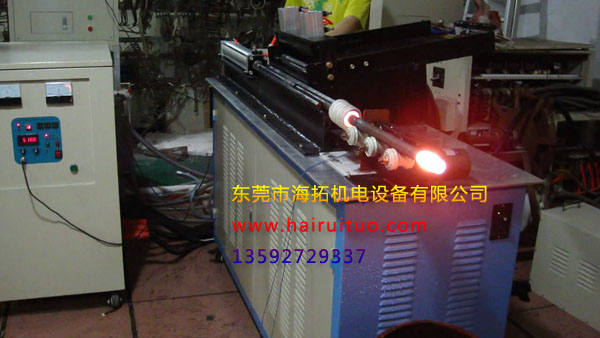 專(zhuān)業(yè)廠(chǎng)家報(bào)價(jià) 棒料感應(yīng)淬火爐價(jià)格多少錢(qián)?