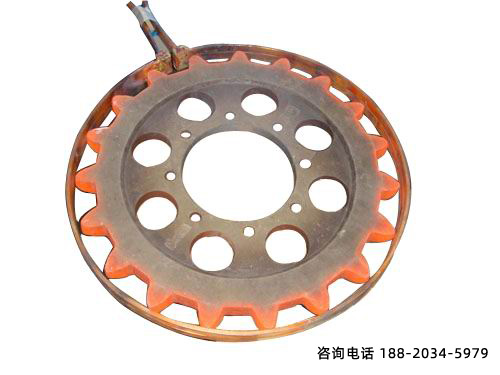 小型淬火機(jī)-自動(dòng)化技術(shù)熱處理