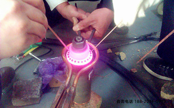 銅管焊接設(shè)備機(jī)器