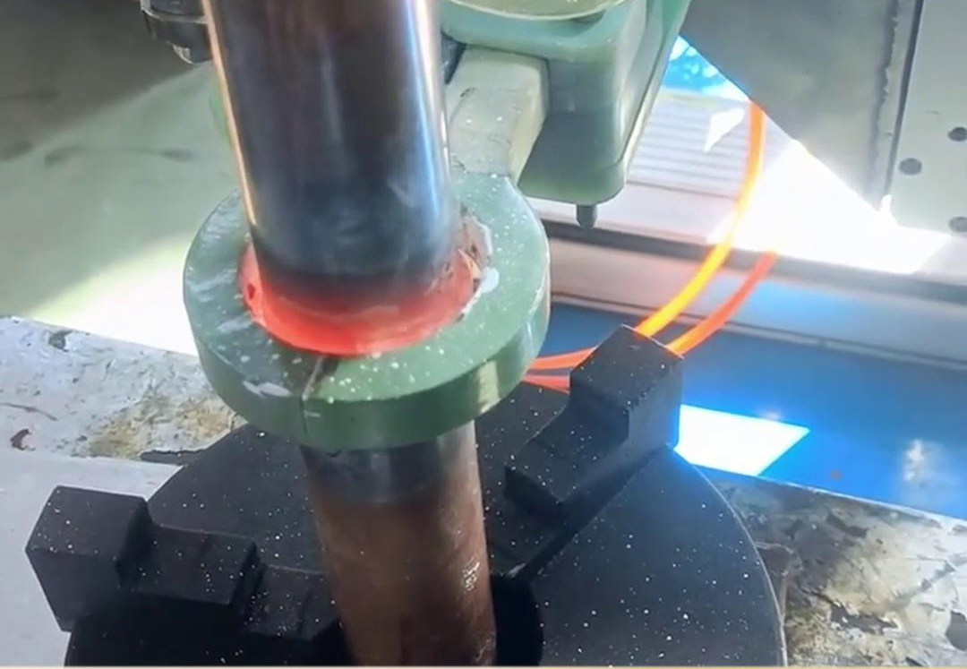 手持式高頻加熱機(jī)配開(kāi)合加熱線圈焊接銅管