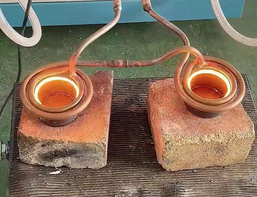 高頻感應(yīng)加熱機(jī)一拖二的加熱效果主要取決于設(shè)備的設(shè)計(jì)、參數(shù)設(shè)置以及被加熱物體的特性