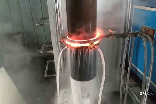 高頻淬火機(jī)床對大型鋼管表面淬火熱處理